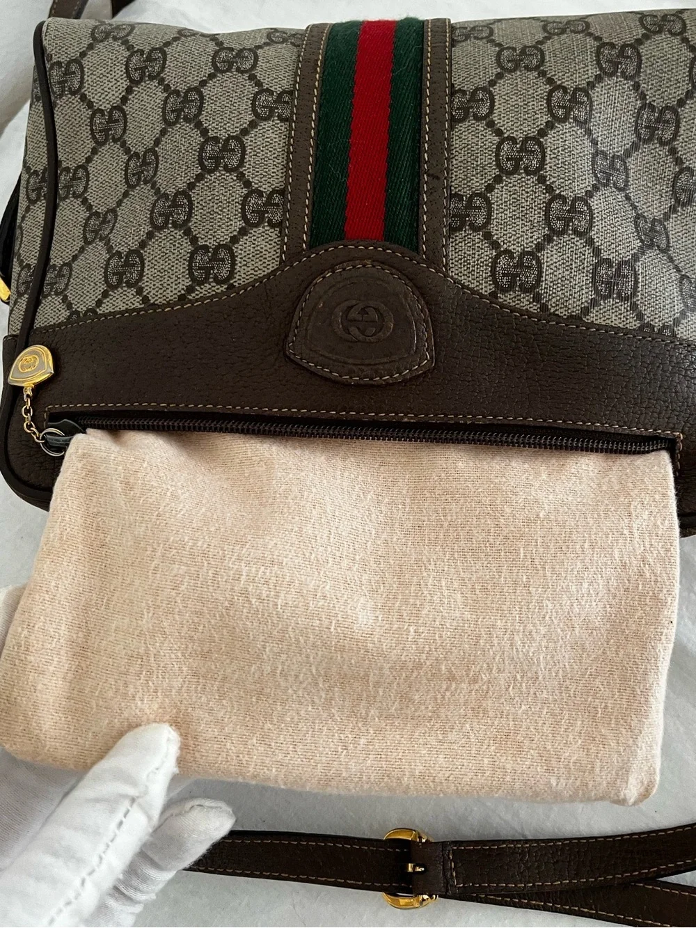 Vintage Gucci GG Supreme Sherry Line Crossbody Rare Collectible Late 1970’s - 80